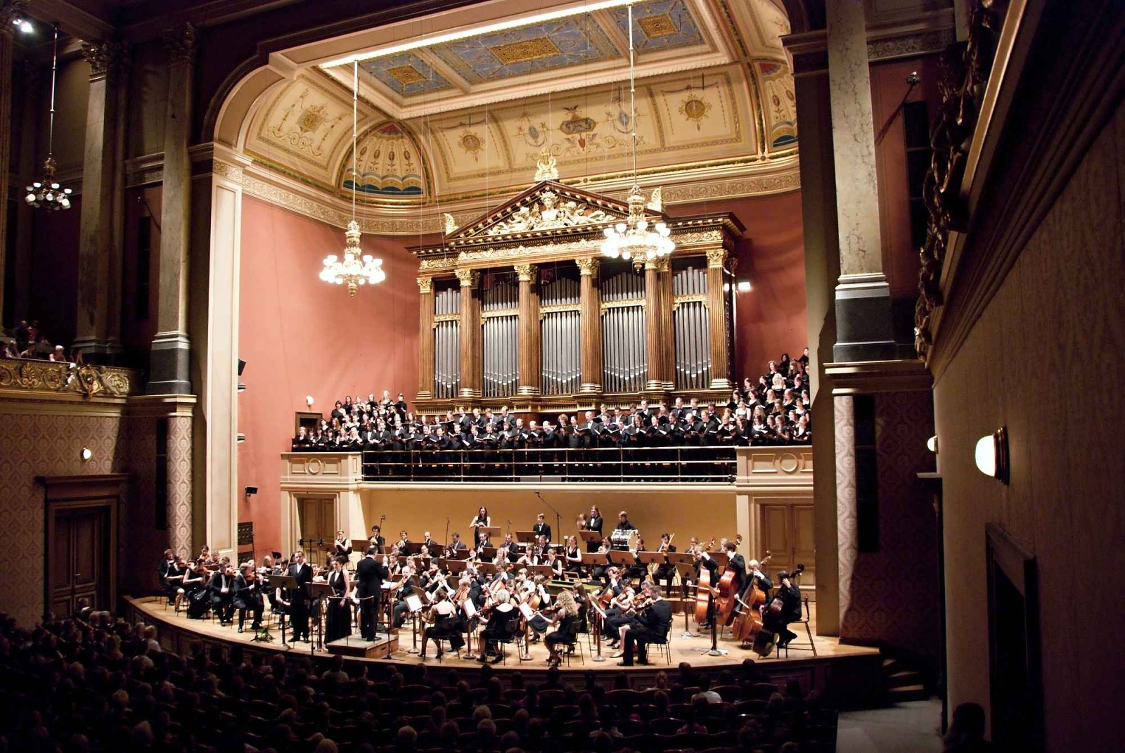 PHOTO 3 Dvořák Hall of the Rudolfinum