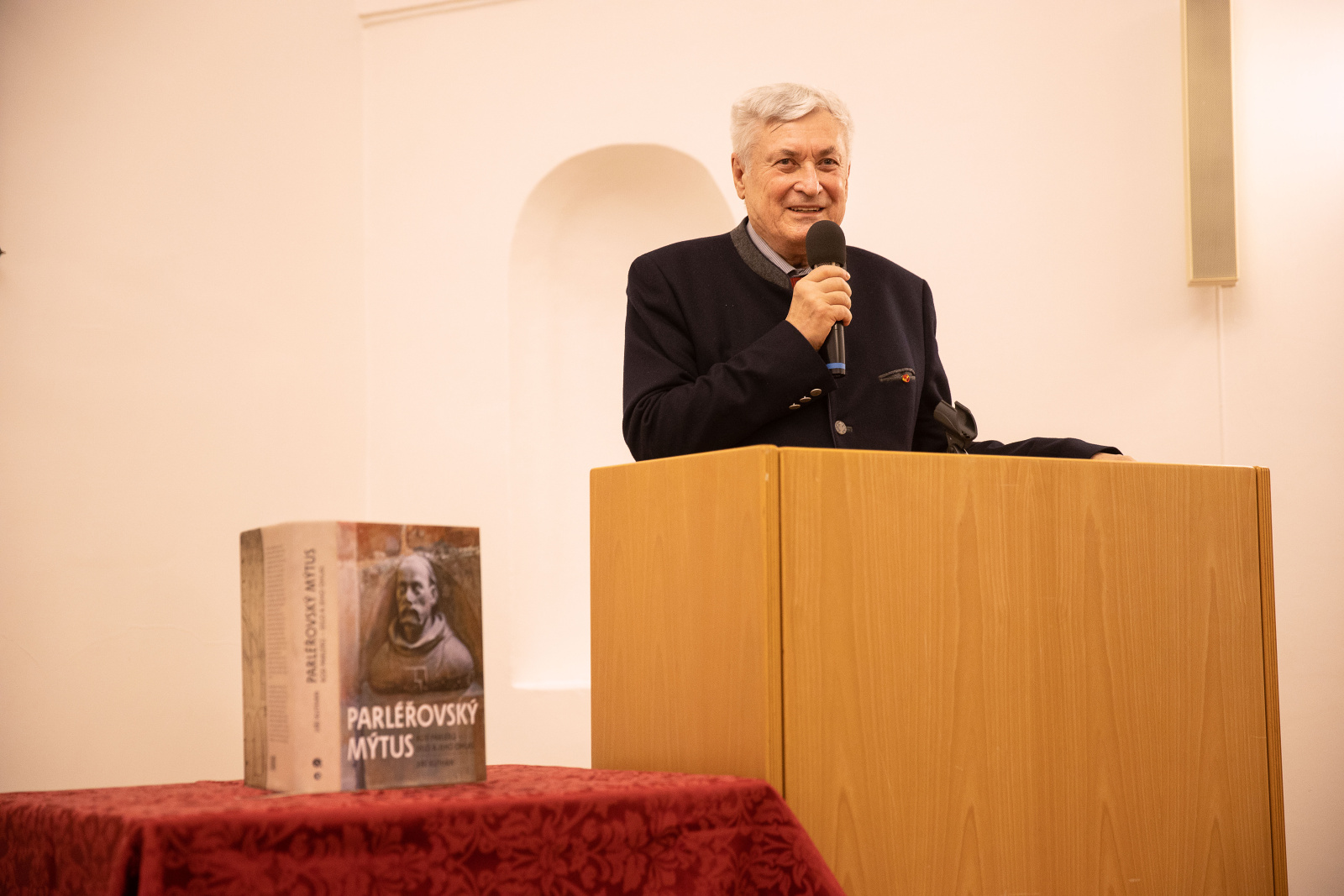 2022 01 19 Parlerovsky mytus kniha Arcibiskupsky palac 10 (1)