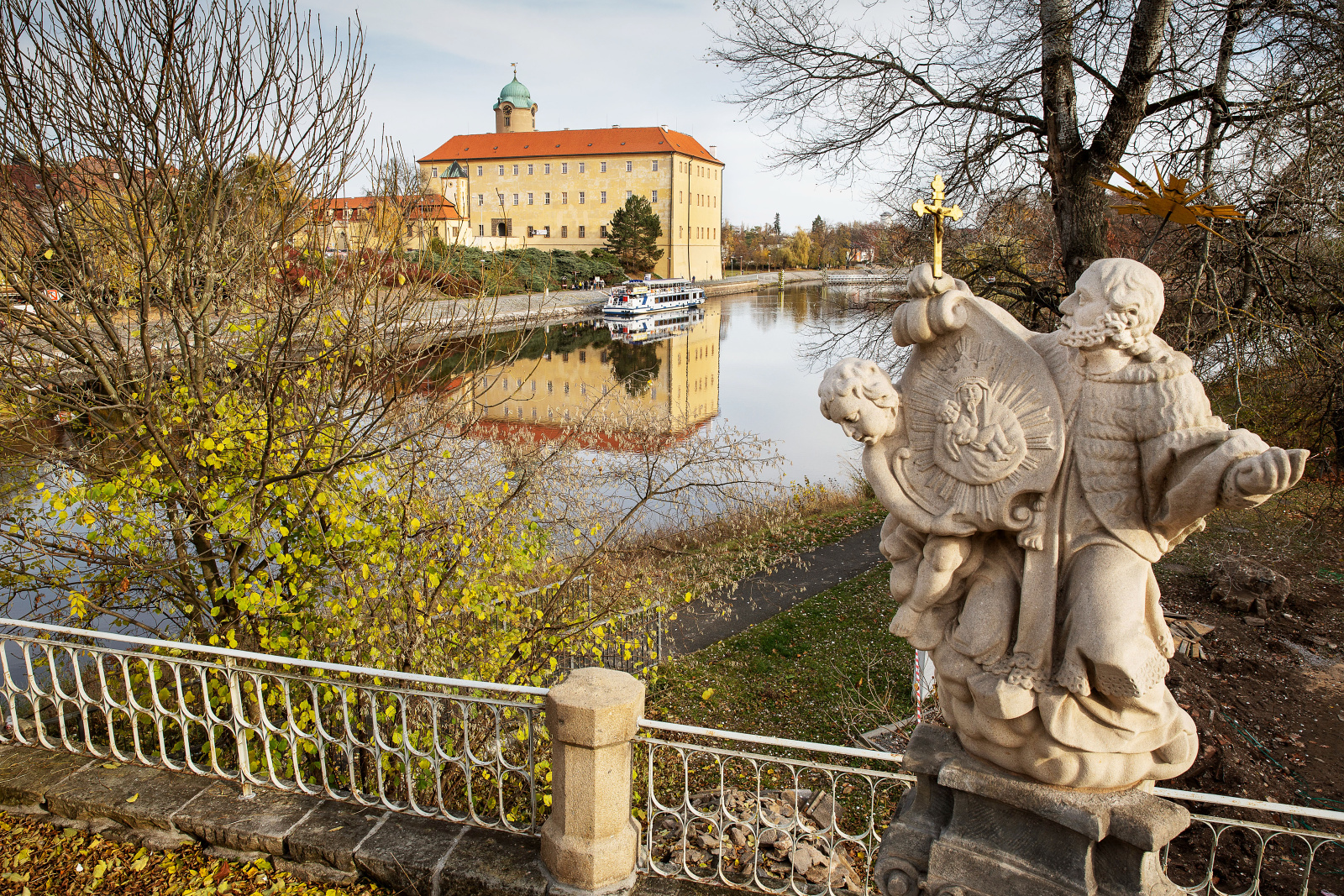 2021 11 10 UJOP zamek Podebrady 02