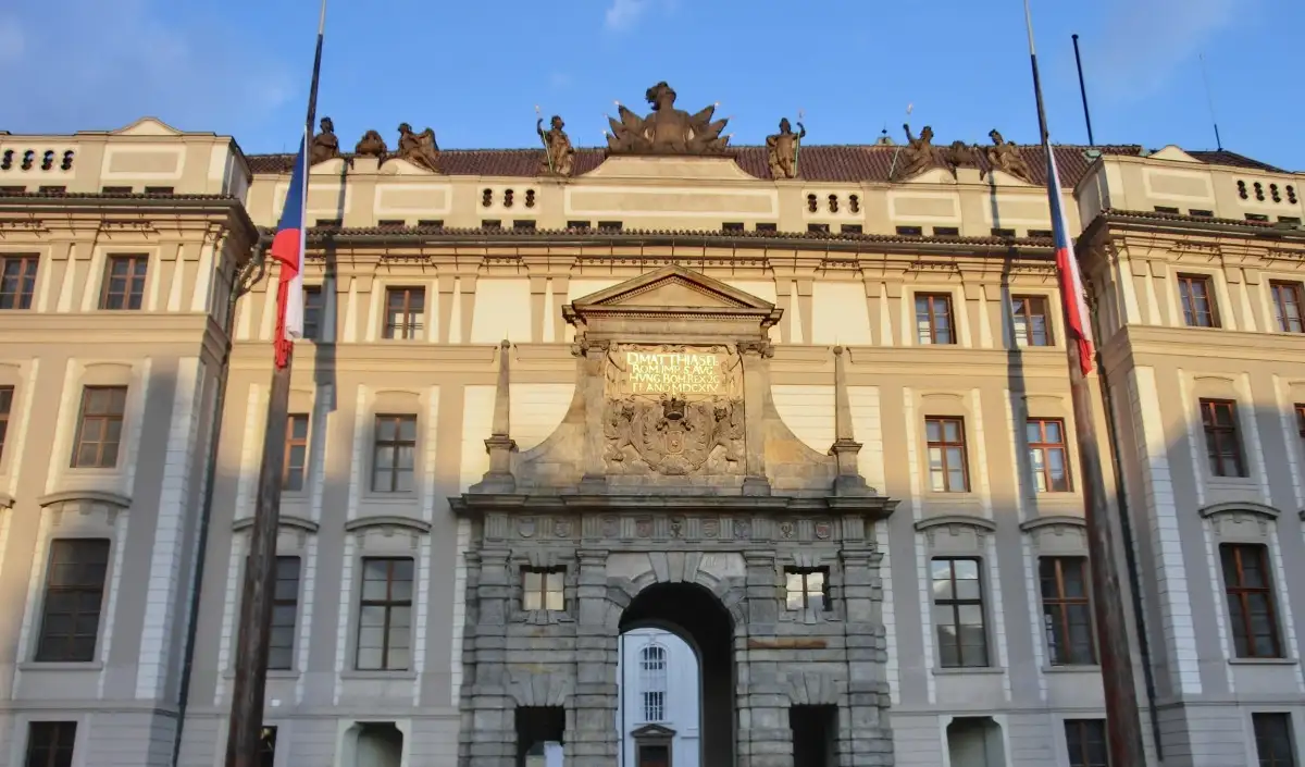 Státní vyznamenání převzala i řada osobností Univerzity Karlovy