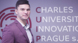 UK chce vzdělávat i prostřednictvím PC her, pomůže Charles Games