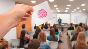 Aplikace Cerebro pomáhá studentům, její tvůrce na psychiatrii