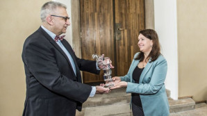 Ve světě nemá obdoby, archivní systém UK získal cenu za IT