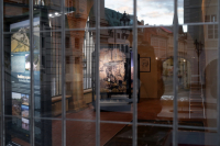 HYN25837_50_original