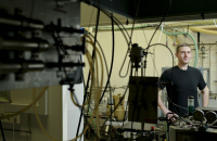 HYN24562_up_original