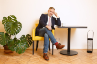 c8425c59-db6b-4e72-a8fe-61a0d7a0aabd_original