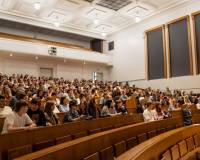 Promitani-Pan-Nikdo_270426_01_original