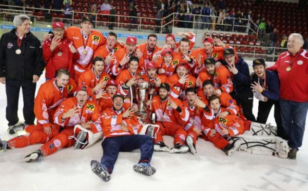 Tým UK Praha počtvrté zvítězil v Evropské univerzitní hokejové lize