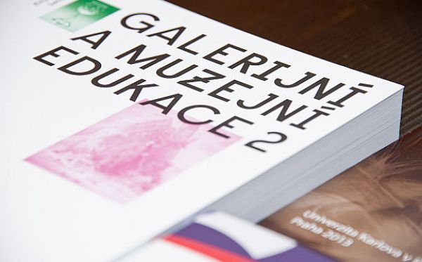 Katedra výtvarné výchovy PedF UK ukončila projekt NAKI křtem publikací