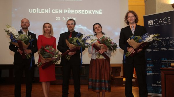 Pavelka: Hledáme geometrii v přírodních procesech