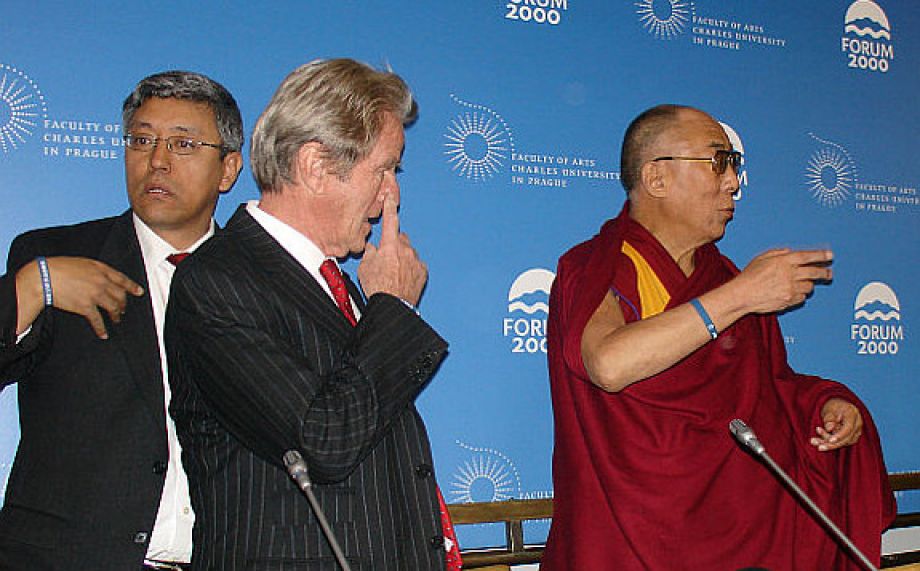 Nejvyšší duchovní představitel Tibetu vystoupí na Univerzitě Karlově