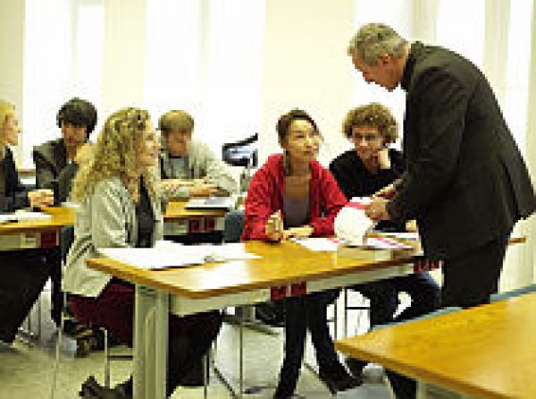 Srovnávací pedagogika: Proměny a výzvy