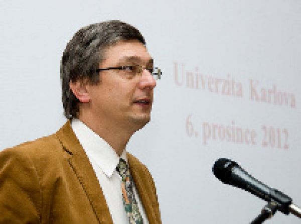 Docent Vojtíšek o kořenech očekávání konce světa v roce 2012