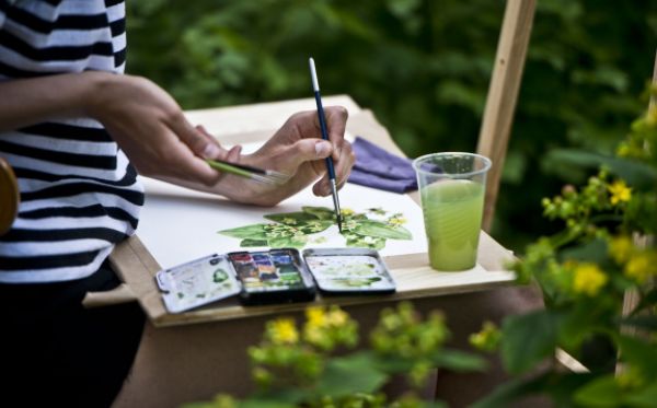 Výtvarný kurz v botanické zahradě nabízí i relaxaci