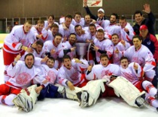 Tým UK vyhrál první ročník Evropské univerzitní hokejové ligy