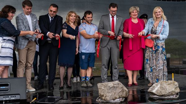 Prorektor Vlach v Drahelčicích připomněl dávné spojení s univerzitou