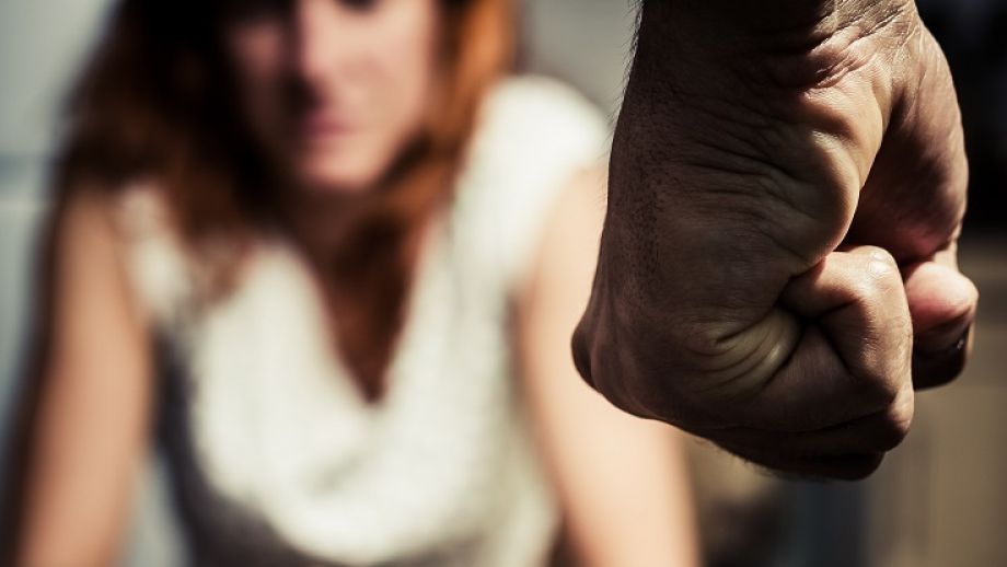 V nouzovém stavu vzrostly případy domácího násilí