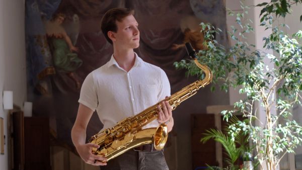 &Scaron;imon Libřick&yacute; hled&aacute; rovnov&aacute;hu mezi hudbou a informatikou