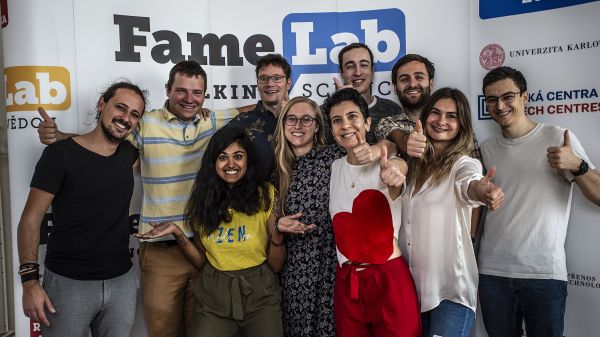 Letošní finalisté FameLab proškoleni. Kdo vyhraje?