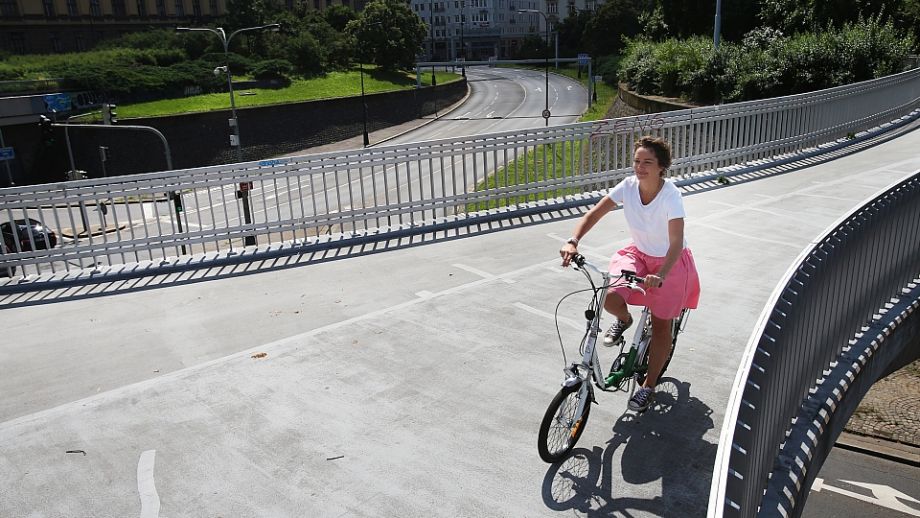 We tested a new e-bike between faculties!