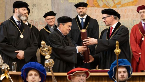 Archeolog Lipschits kombinuje vykopávky a studium Bible