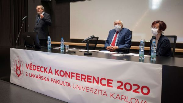 Tradiční Vědecká konference 2. LF zahájila motolský školní rok