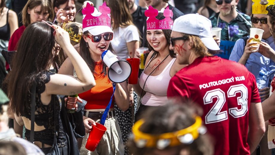 Students, spring, and  a royal crown in the heart of Prague