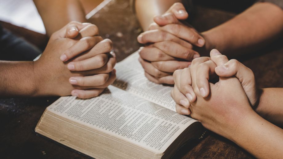 Víra spojuje. Teologické fakulty UK se chtějí více potkávat