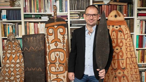 Soukup jezdí za Papuánci a tvrdí: psaní je dobrodružství